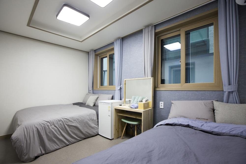 24guesthouse Sinchon Hotel Seoul
