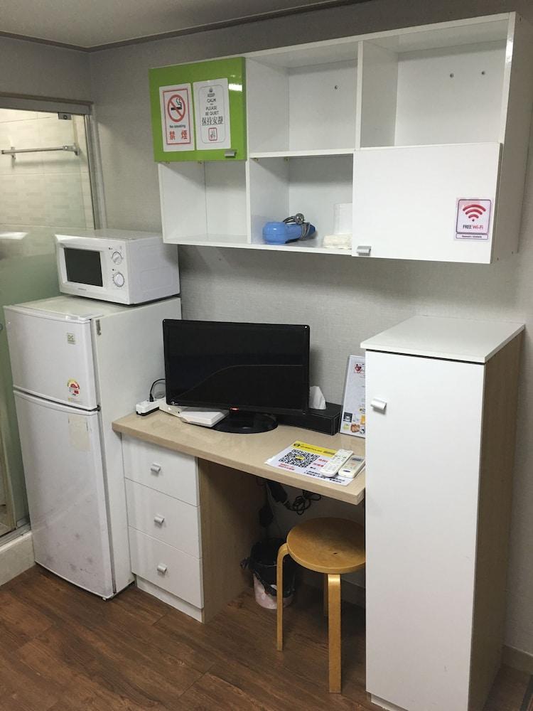 Hotel 24guesthouse Sinchon